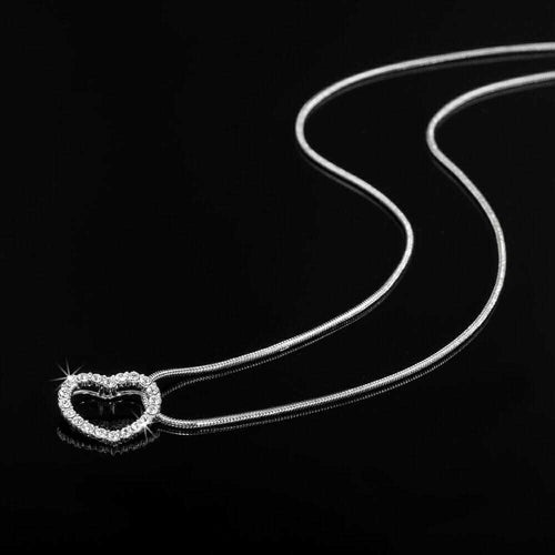 Collar de Corazón en Plata de Ley 925 con Cristales SWAROVSKI® – Un Regalo de Brillo Eterno
